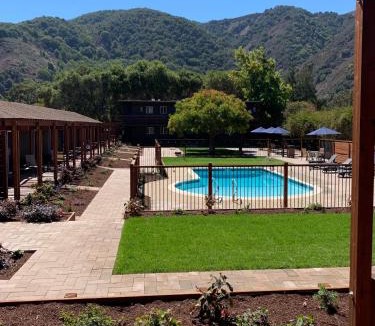 Carmel Valley Hotel | Hidden Valley Inn