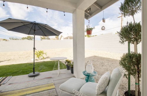 Desert Hot Springs House | High Desert Home 15 Minutes from North Palm Springs