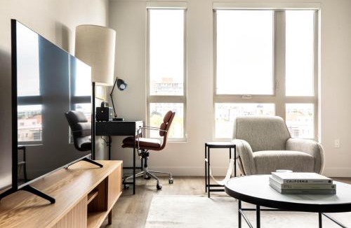 Hillcrest Apartment | Hillcrest 1br w gym wd pool nr bars shops SAN-9