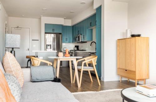 Hillcrest Apartment | Hillcrest 1br w gym wd pool nr bars shops SAN-9
