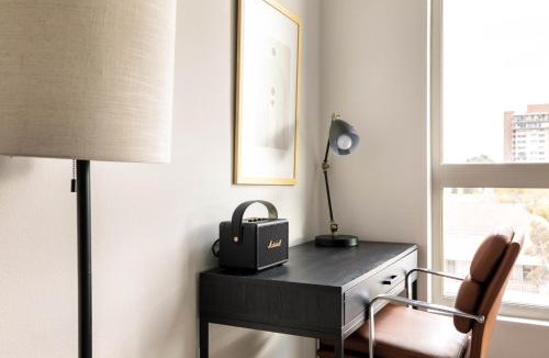 Hillcrest Apartment | Hillcrest 1br w gym wd pool nr bars shops SAN-9