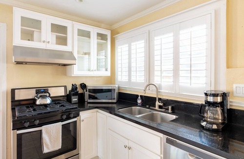 Hillcrest House | Hillcrest Hideaway one block from downtown action, dog friendly w/private yard
