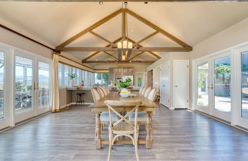 Glen Ellen House | Hilltop Pool + Patio + Panoramic Views | Wine Country Retreat | Sonoma Sunshine