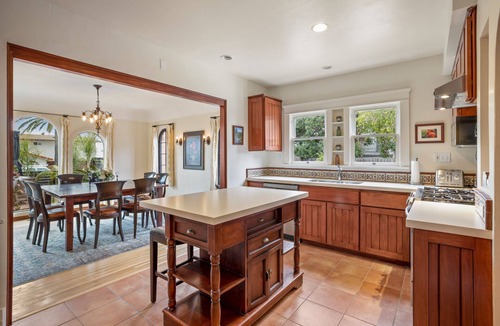 Cardiff-by-the-Sea House | Historic Spanish Home - Walk to the Beach, Restaurants and Shopping!