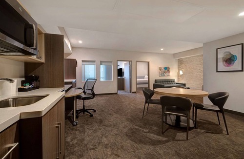 Anaheim Resort Hotel | Home2Suites by Hilton Anaheim Resort