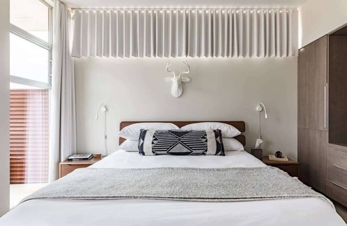 Pioneertown House | Homestead Modern No1 Pioneertown Icon, Cowboy Pool