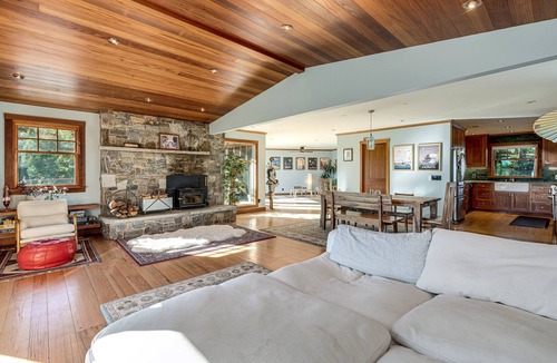 Graton House | Horizon House | Hot Tub, Views, Gardens + Golf