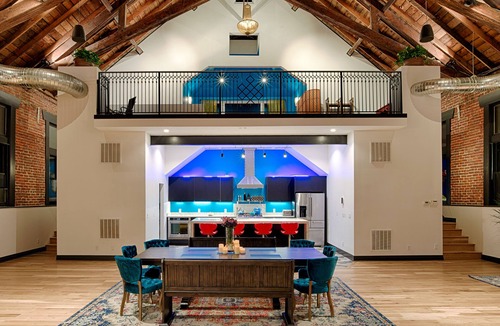 Whittier House | Ideal for Large Groups: 6bd/7ba, Sleeps 18