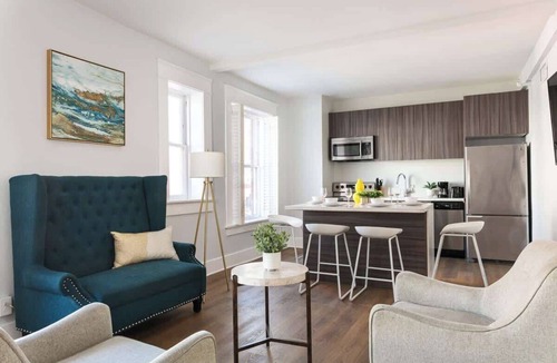 Gaslamp Quarter Hotel | Immerse in Gaslamp Vibes from this Stylish 2BR!
