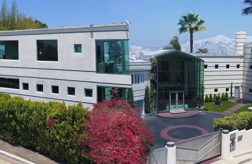 Beverly Hills House | Impressive Furnished 9 BR/10 BA Entertainment Dream Estate