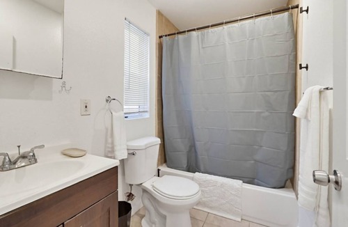 East Village Apartment | In the Heart of Downtown!