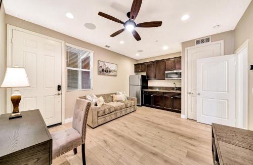 Indio House | IndioStay 5min to STAGECOACH Fest -Private Pool, Water Slide, Waterfall, Jacuzzi, Fire Pit