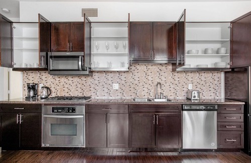 Del Rey Apartment | Inviting Marina Del Rey 1BR w/Pool & Spa, nr Venice Beach, by Blueground