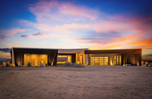 Yucca Valley House | Joshua Tree Elysium Pool, Pickleball & Hot Tub
