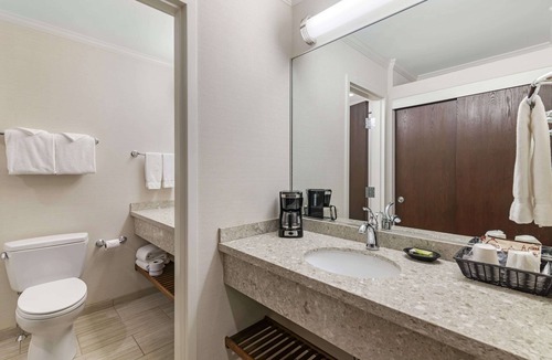 Ogunquit Hotel | Juniper Hill Inn