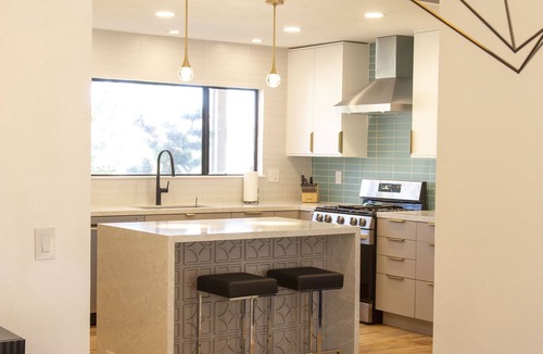 Palm Springs House | KING BED Private Pool LUX Quiet Sanctuary 3BR 2BA