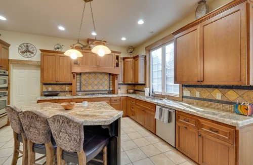 Klamath Falls House | Klamath Falls Vacation Rental w/Resort Amenities!