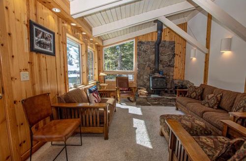 Olympic Valley House | KT22 View By Hauserman Rentals