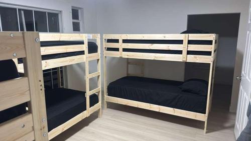 Wilshire Center Hostel | Ktown Vibes