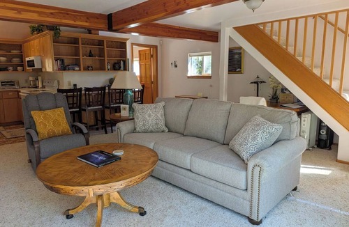 Weed Cottage | Kuan Yin Cottage at Healing Waters of Shasta