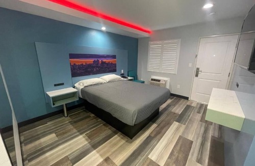 South Gate Hotel | La Palma Motel - South Gate - LA area
