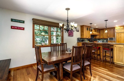 Groveland Cabin | Lakefront Cabin with Private Dock, Pool, Tennis Court and Balcony in Groveland, California