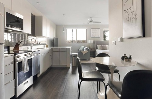 Reno/Tahoe Airport Apartment | Landing | Beautiful Studio, Gym, Yoga Studio