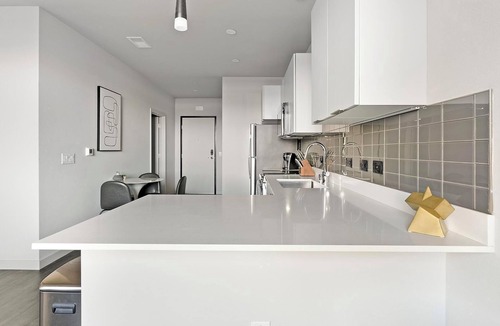 Reno/Tahoe Airport Apartment | Landing | Beautiful Studio, Gym, Yoga Studio