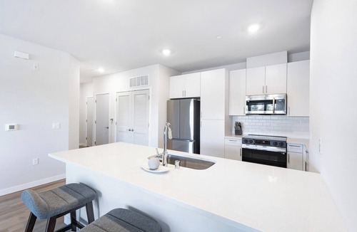 Santa Rosa Apartment | Landing | Chic 2BD, Clubhouse, Gym