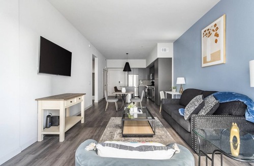 Reno/Tahoe Airport Apartment | Landing | Spectacular 1BD, Courtyard, Clubhouse
