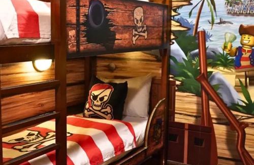 Carlsbad Resort | LEGOLAND California Hotel and Castle Hotel