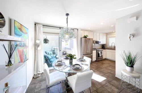 Dana Point Condo | Less than 5 min stroll across to the ocean! Top-Level Unit. Quiet Location.