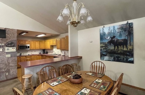 Grand Lake Cabin | Lone Pine Cabins