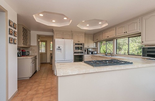 Alta Vista Homeowners Association House | Long Term Rental Monthly Discount + In-Law