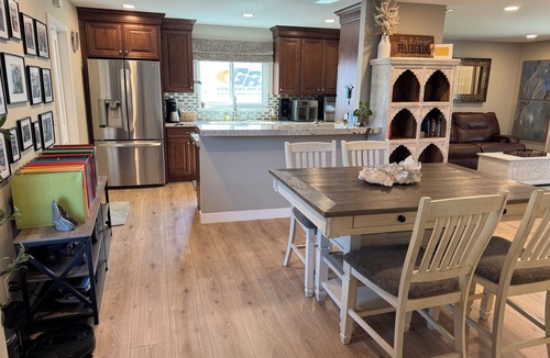 Thousand Oaks House | Lotus Moon Spa House - enjoy a peaceful stay in Thousand Oaks