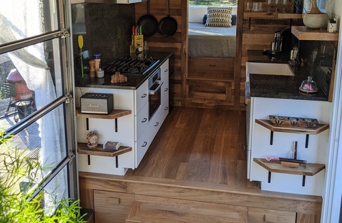 Boulder Creek Cottage | Lotus Tiny Home at The Eyries - Escape, Awe, Inspiration
