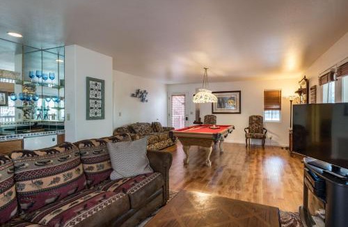 Yosemite West House | Lower Cascades