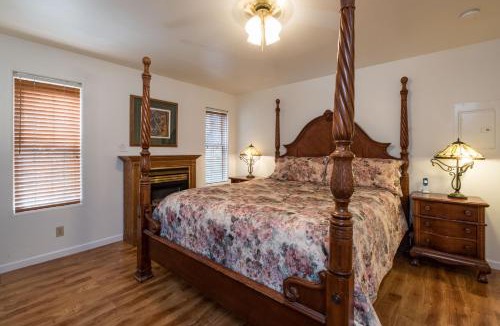 Yosemite West House | Lower Cascades