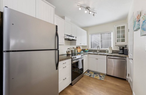 Dana Point Condo | LOWER Unit at Niguel Beach Terrace, Dana Point! Close to Pool view