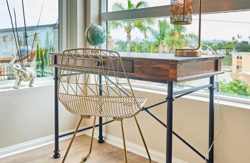 North Park Apartment | Luxury 2BD 2BA, BRAND NEW/PETS/CLOSE TO EVERYTHING/BOHO+COZY VIBES