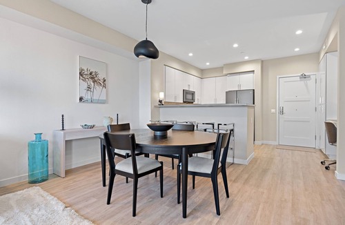 Townsite Condo | Luxury condo in downtown Oceanside, washer & dryer! Has heat & AC! SALT Complex