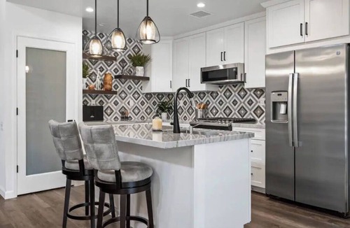 Palm Desert Condo | Luxury Condo in the Exclusive Ironwood CC