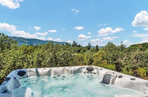 Fetters Hot Springs-Agua Caliente House | Luxury Modern Home with Views - 3 Acres, 4000 Sq Ft