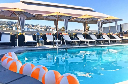Tri-West Apartment | Luxury Suite with Rooftop Pool Access in West Hollywood