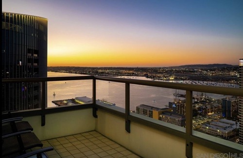 Columbia Condo | Luxury Waterfront High-Rise in Downtown San Diego Condo
