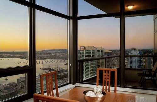 Columbia Condo | Luxury Waterfront High-Rise in Downtown San Diego Condo