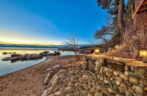 Glenbrook Villa | Lx20 lake tahoe private beach lakefront