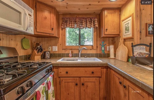 Idyllwild Cabin | Magical Mountain Hideaway