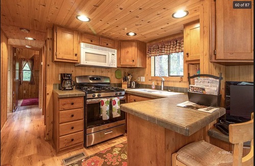 Idyllwild Cabin | Magical Mountain Hideaway