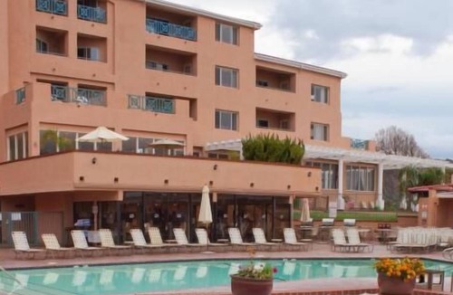 Avila Beach Resort | Making The Best Memories Along The Way! 2 Relaxing Units, Kitchen, Free Parking!